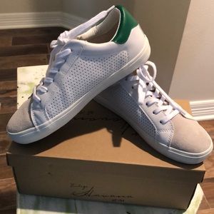 Vintage Havana Gadol green sneakers